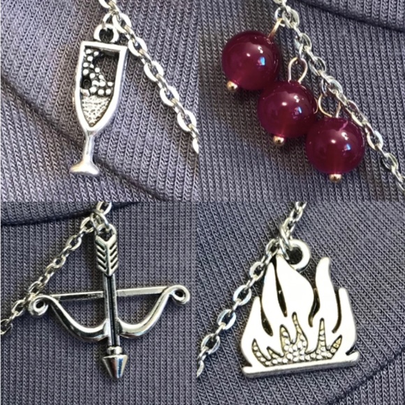 The Hunger Games by Suzanne Collins Handmade Literature Book Necklace Mockingjay - Picture 4 of 16